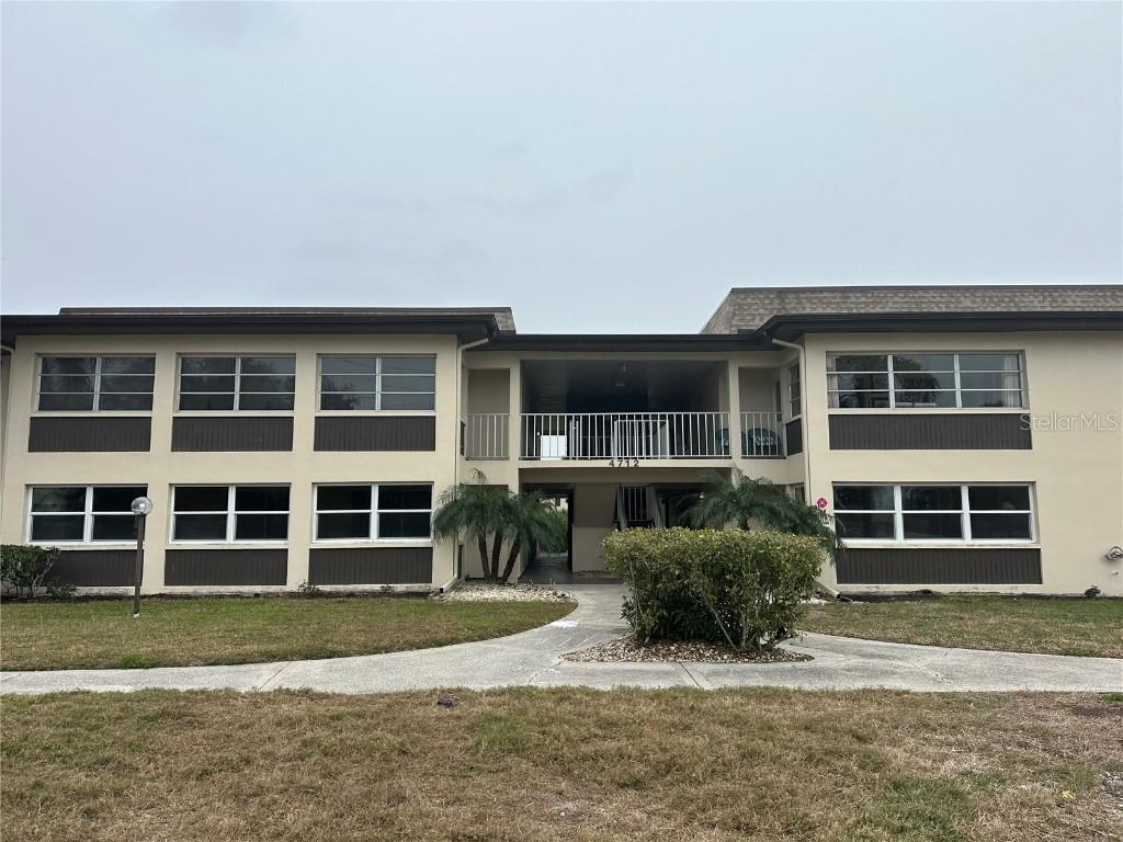 4712 Marine Pkwy. #103, New Port Richey, FL 34652