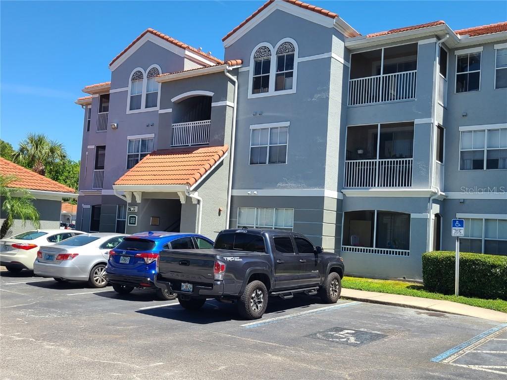 18001 Richmond Place Dr. #721, Tampa, FL 33647