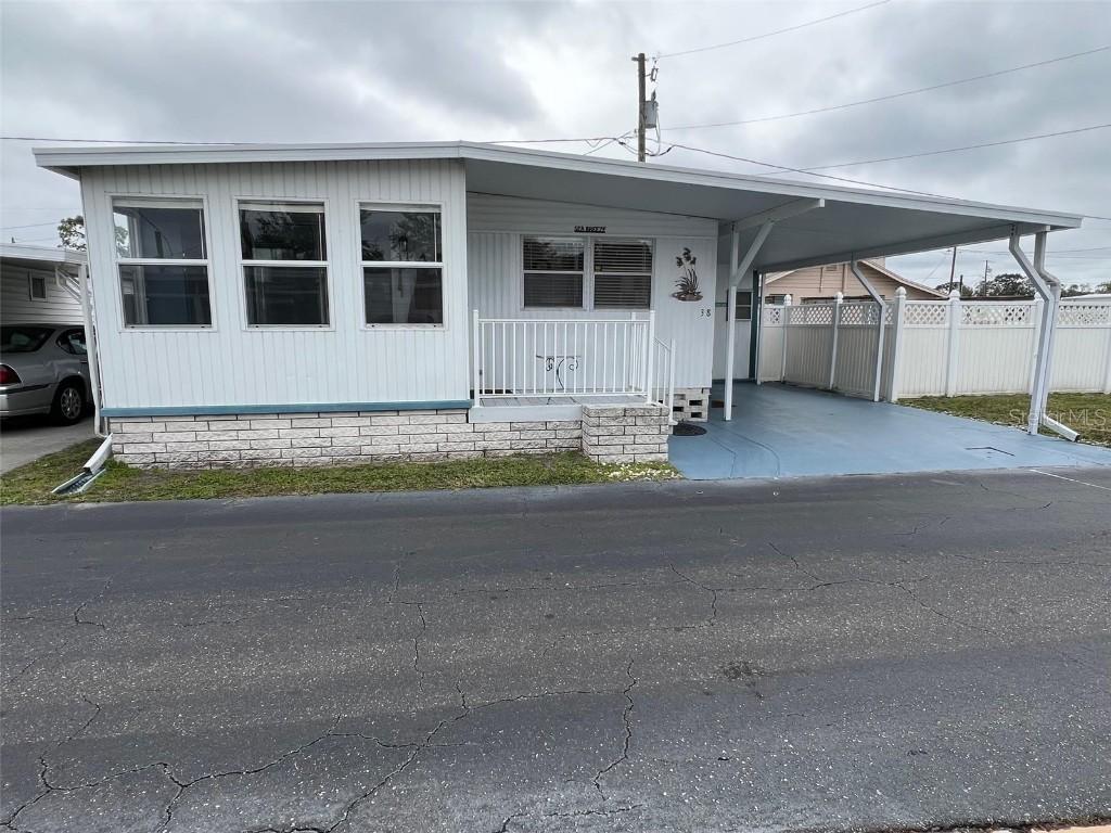 12766 Seminole Blvd. #38, Largo, FL 33778