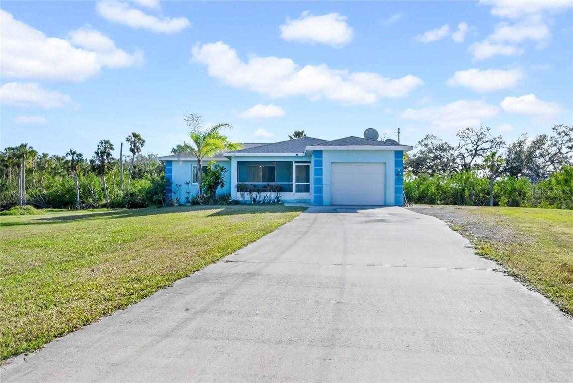 2405 113th St., Palmetto, FL 34221