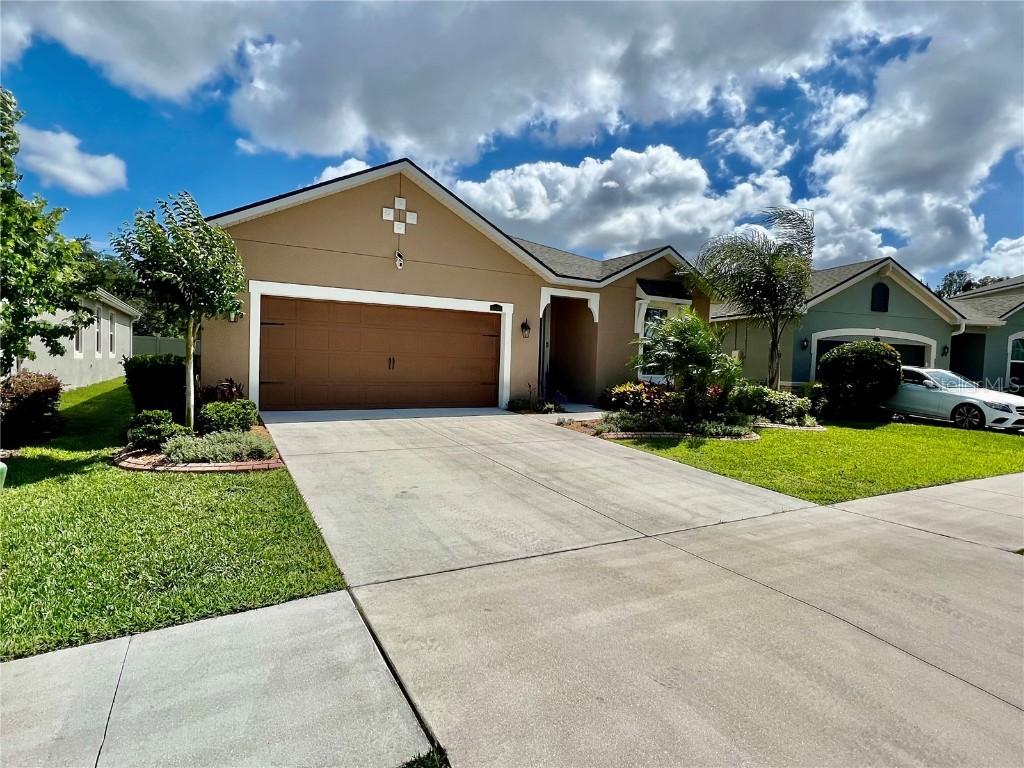 10640 Planer Picket Dr, Riverview, FL 33569