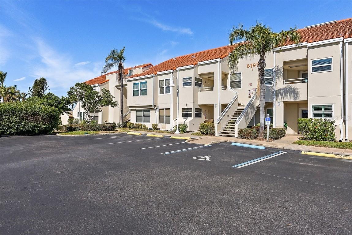 6191 Bahia Del Mar Blvd. #201, St Petersburg, FL 33715