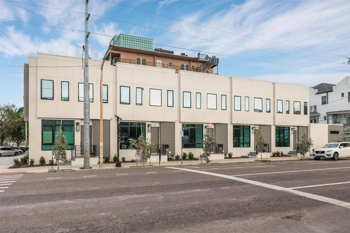 233 8th St., St Petersburg, FL 33701