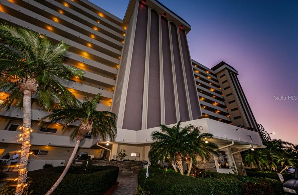 4550 Cove Cir. #804, St Petersburg, FL 33708