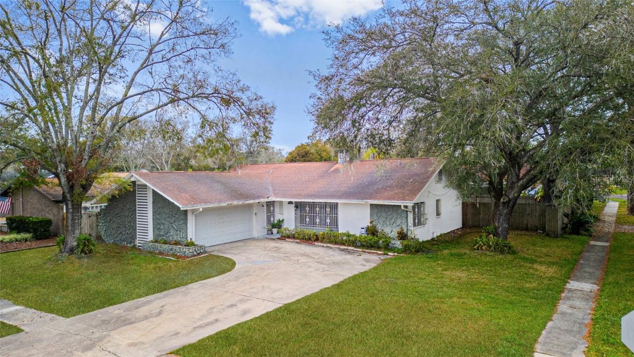 1712 Blind Pond Ave., Lutz, FL 33549