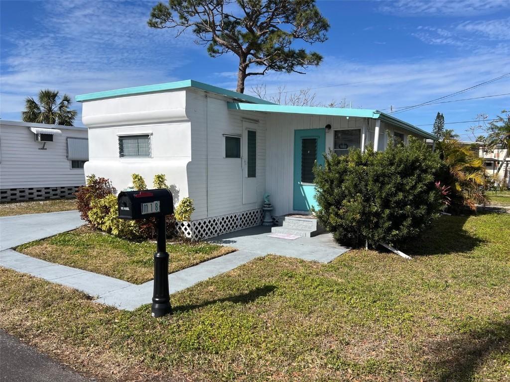 12674 Seminole Blvd. #M18, Largo, FL 33778