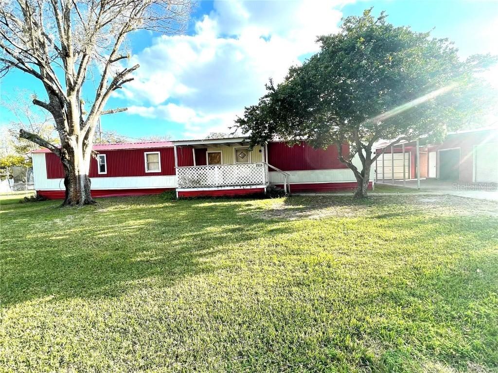 3719 Hade Dr., Lakeland, FL 33801