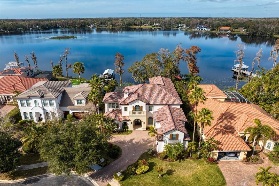 1903 Haven Bend Bend, Tampa, FL 33613