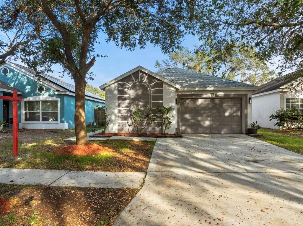 10208 Lakeside Vista Dr., Riverview, FL 33569