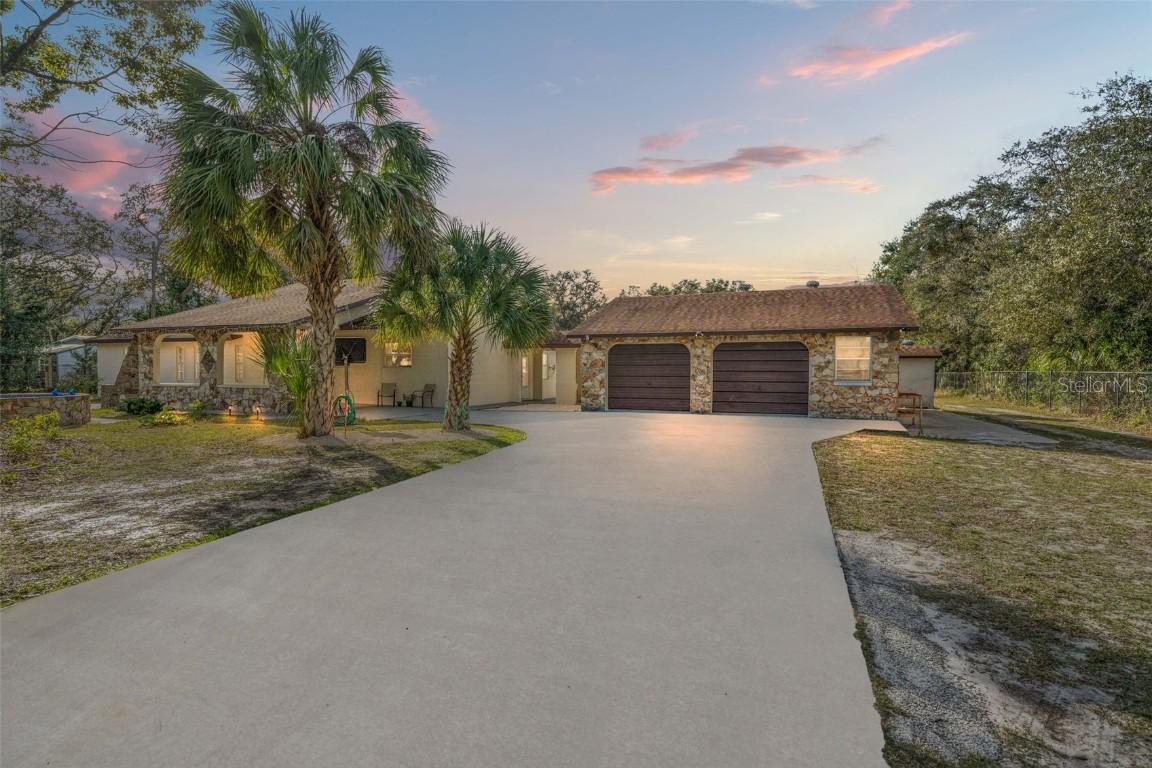 18801 Orange Hill Dr., Hudson, FL 34667
