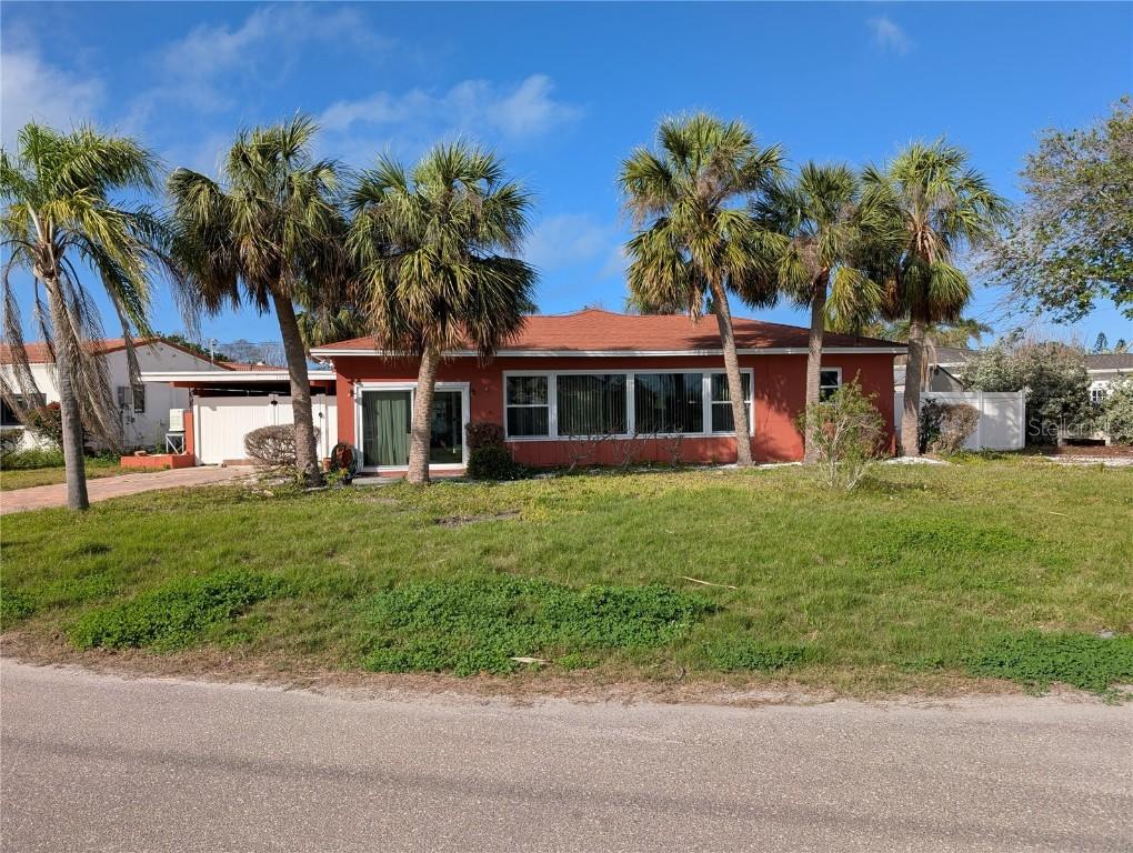 15806 Redington Dr., Redington Beach, FL 33708