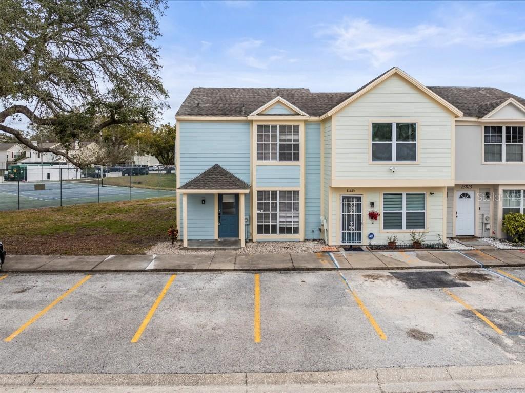 13817 Stone Mill Way, Tampa, FL 33613