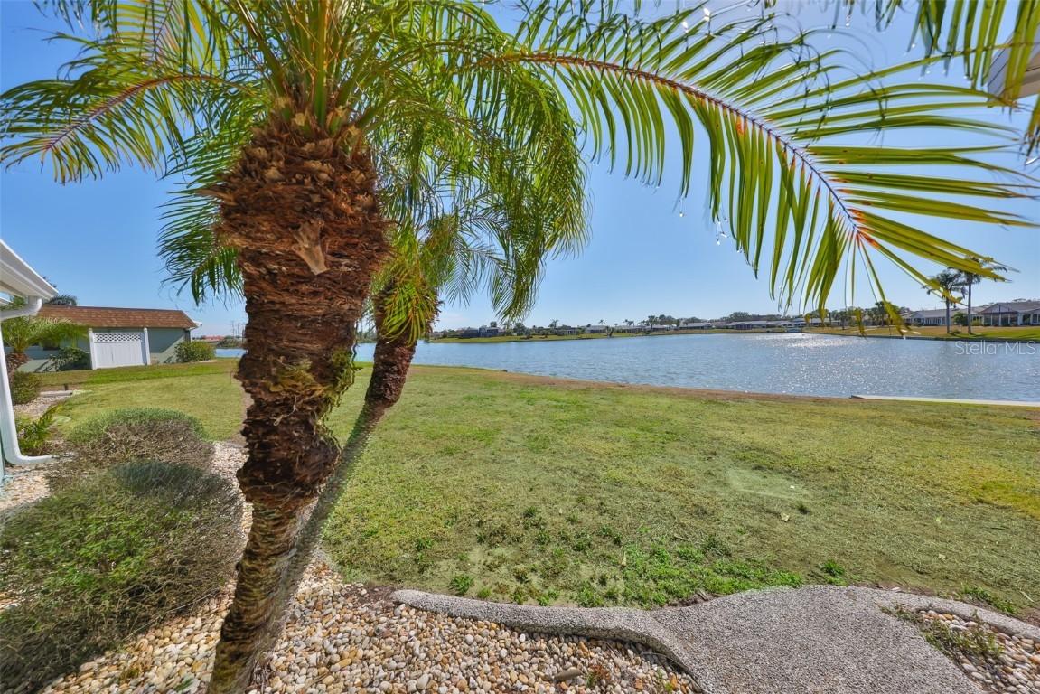 1806 Burlington Cir., Sun City Center, FL 33573