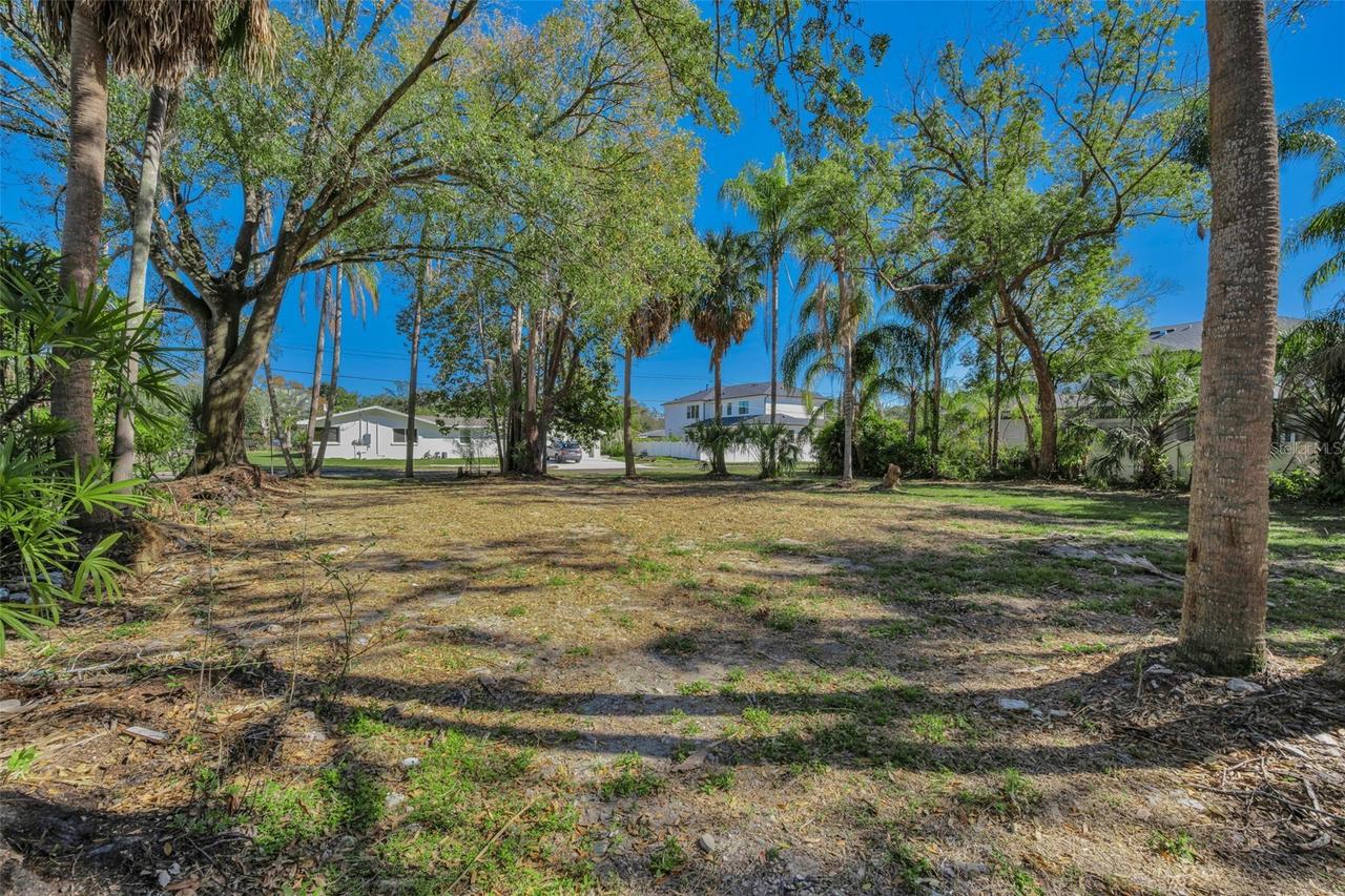 4202 W Leona St., Tampa, FL 33629