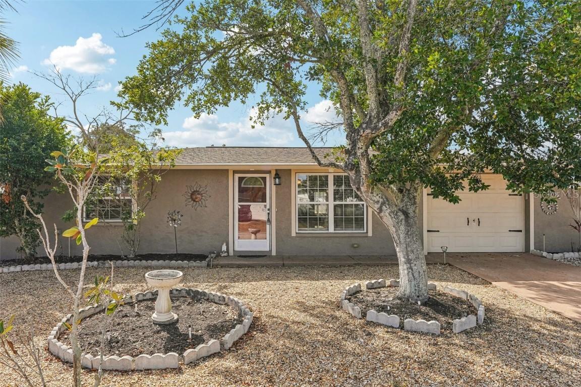 5157 School Rd., New Port Richey, FL 34653
