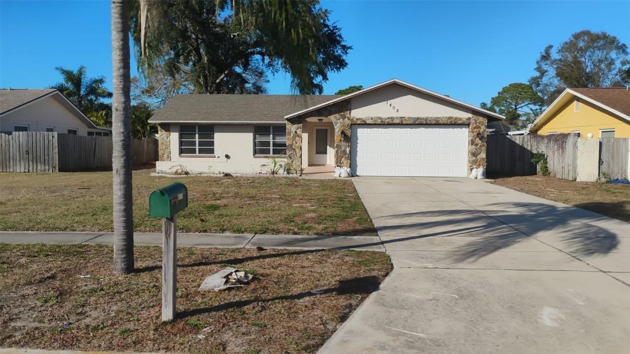 [Address Hidden by Seller], Tarpon Springs, FL 34689