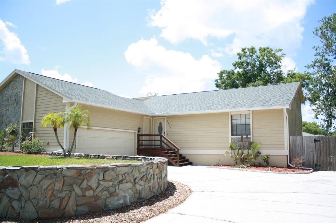 3829 Biscay Pl., Land O Lakes, FL 34639