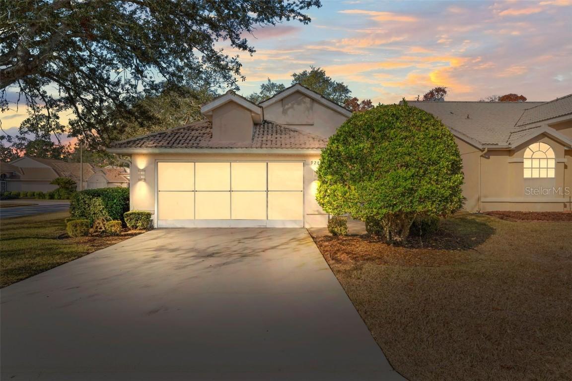 9287 New Orleans Dr., Weeki Wachee, FL 34613