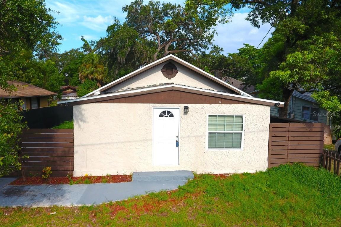8014 N Alaska St., Tampa, FL 33604