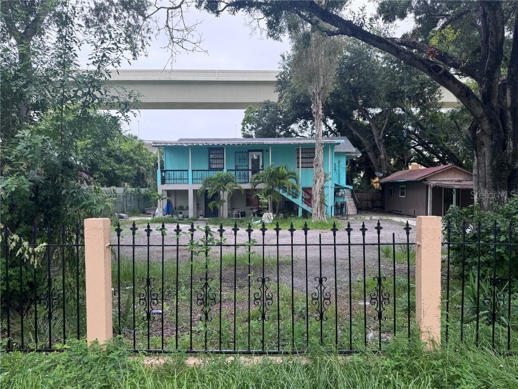 2620 Durham St., Tampa, FL 33605