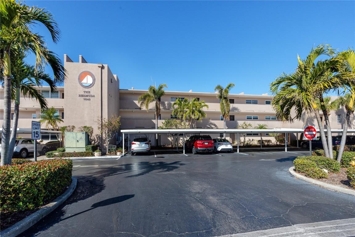 7540 Bay Island Dr. #253, South Pasadena, FL 33707