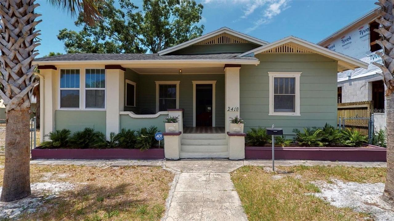 2418 2nd Ave., St Petersburg, FL 33712