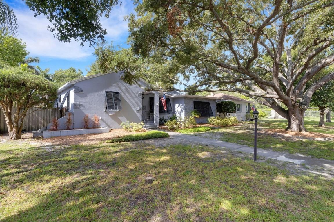 314 33rd Ave., St Petersburg, FL 33704