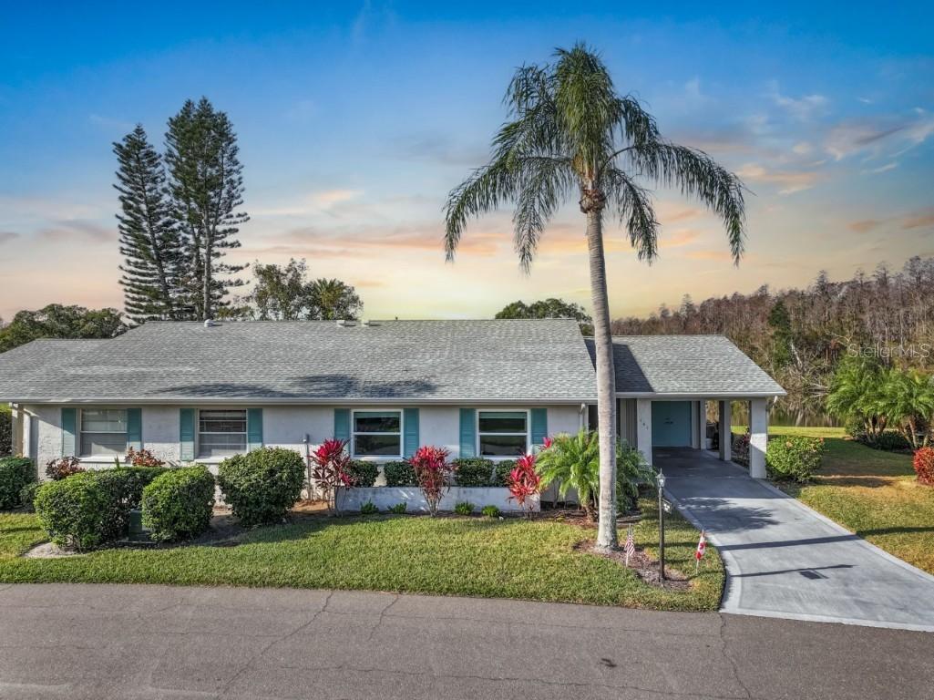 141 Glendower Cir. #250, Sun City Center, FL 33573