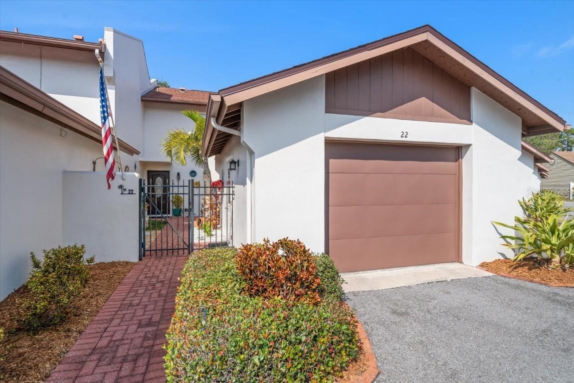 7501 Cumberland Rd. #22, Seminole, FL 33777