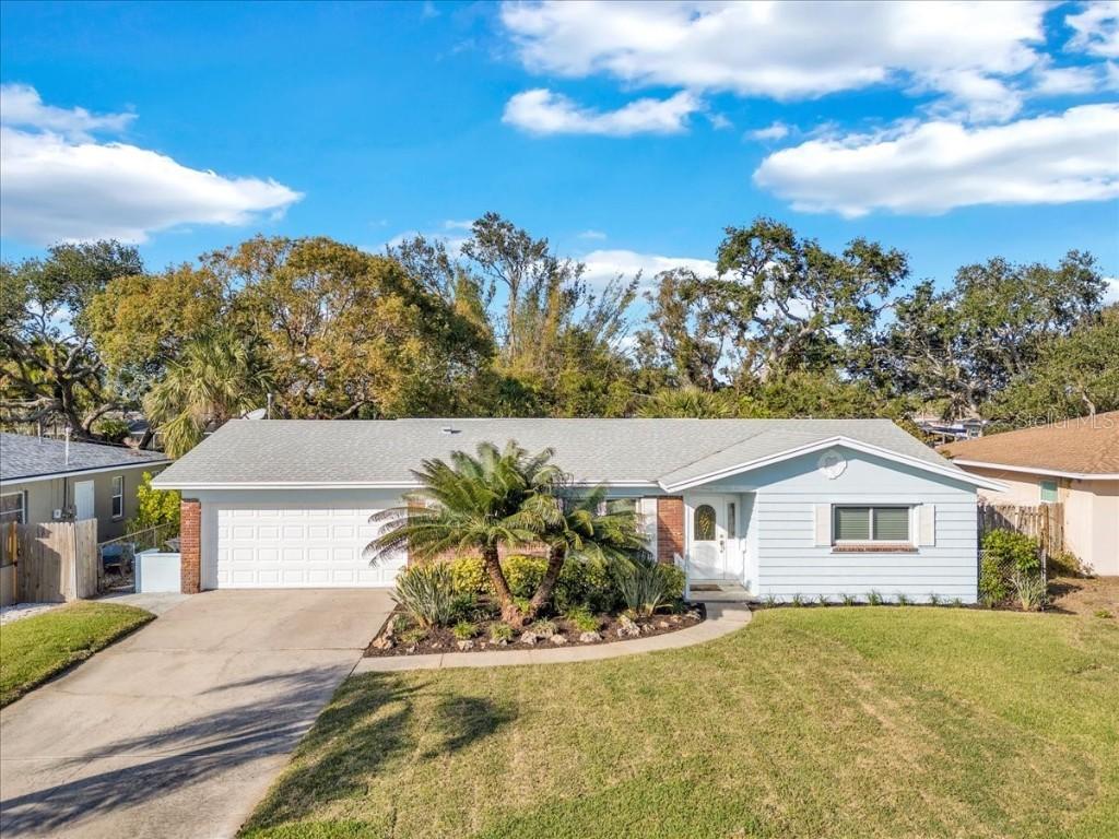 2555 68th Ave., St Petersburg, FL 33712
