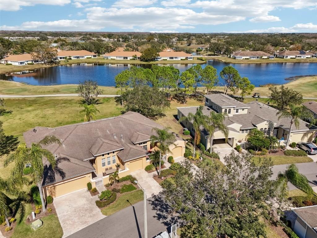 2471 Kensington Greens Dr., Sun City Center, FL 33573