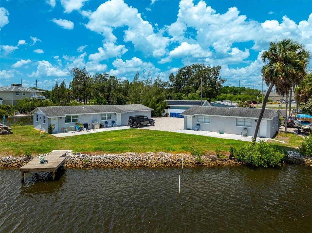 8820 Rocky Creek Dr., Tampa, FL 33615