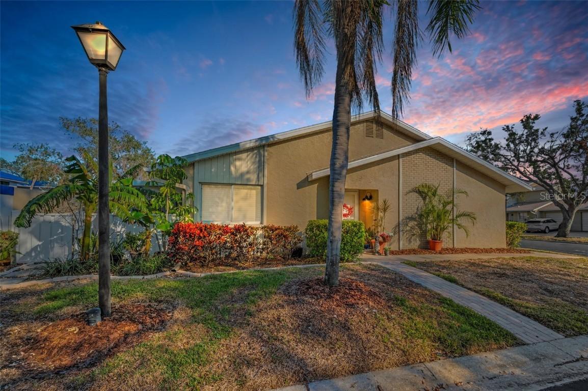 1671 Cape Ann Ave. #1, St Petersburg, FL 33702