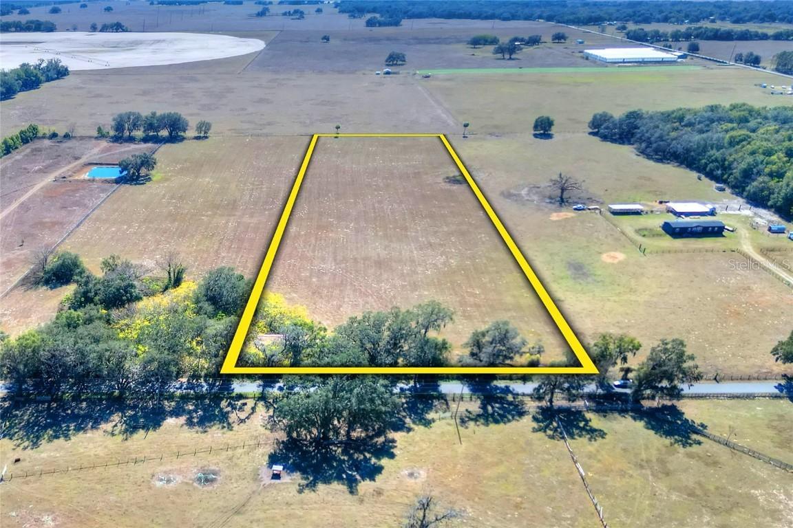 Cr 479, Lake Panasoffkee, FL 33538
