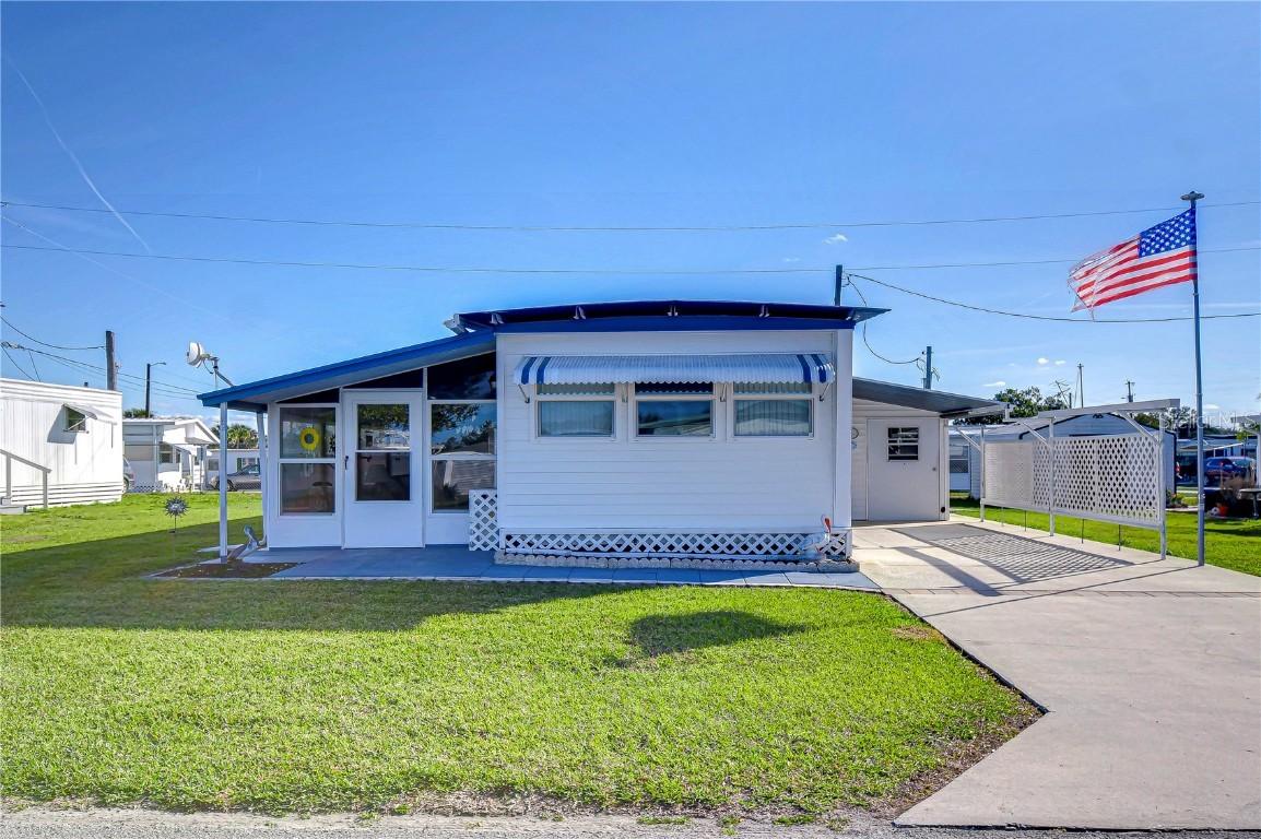 37828 Easy Ave., Zephyrhills, FL 33542
