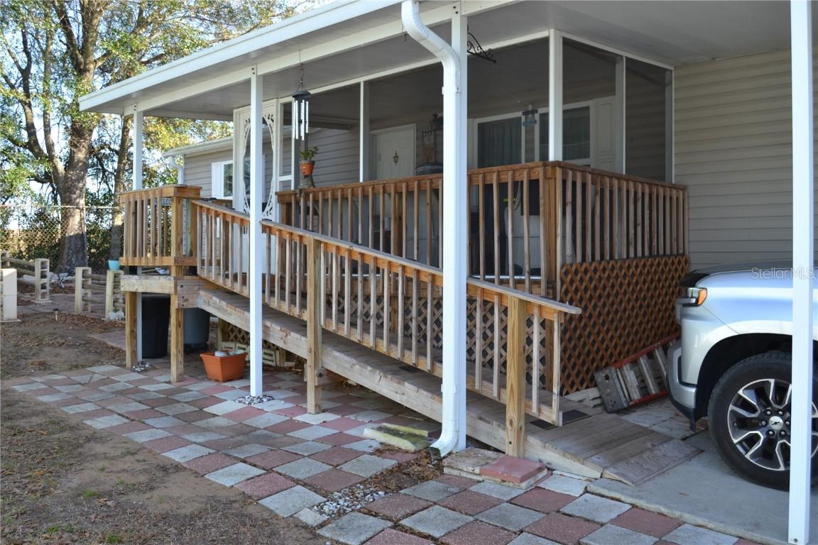 10020 Hamp Dr., Dade City, FL 33525