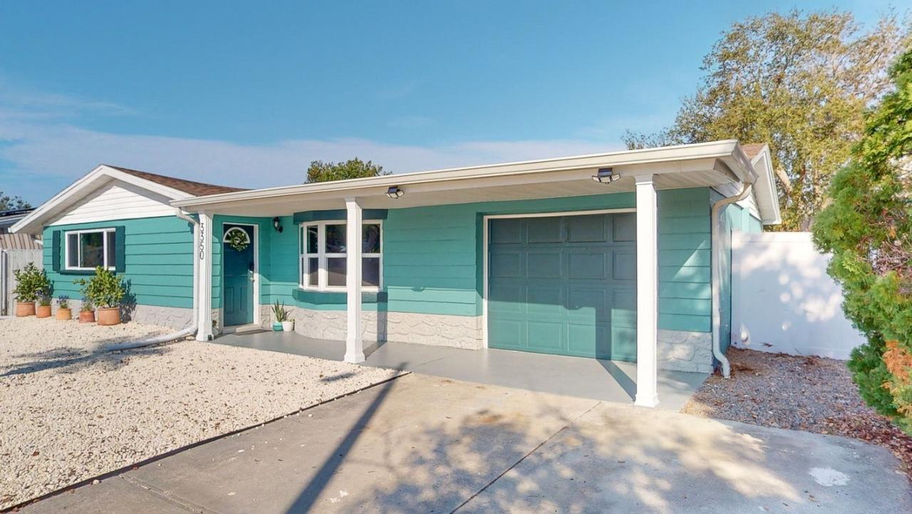 3350 Brookfield Dr., Holiday, FL 34691