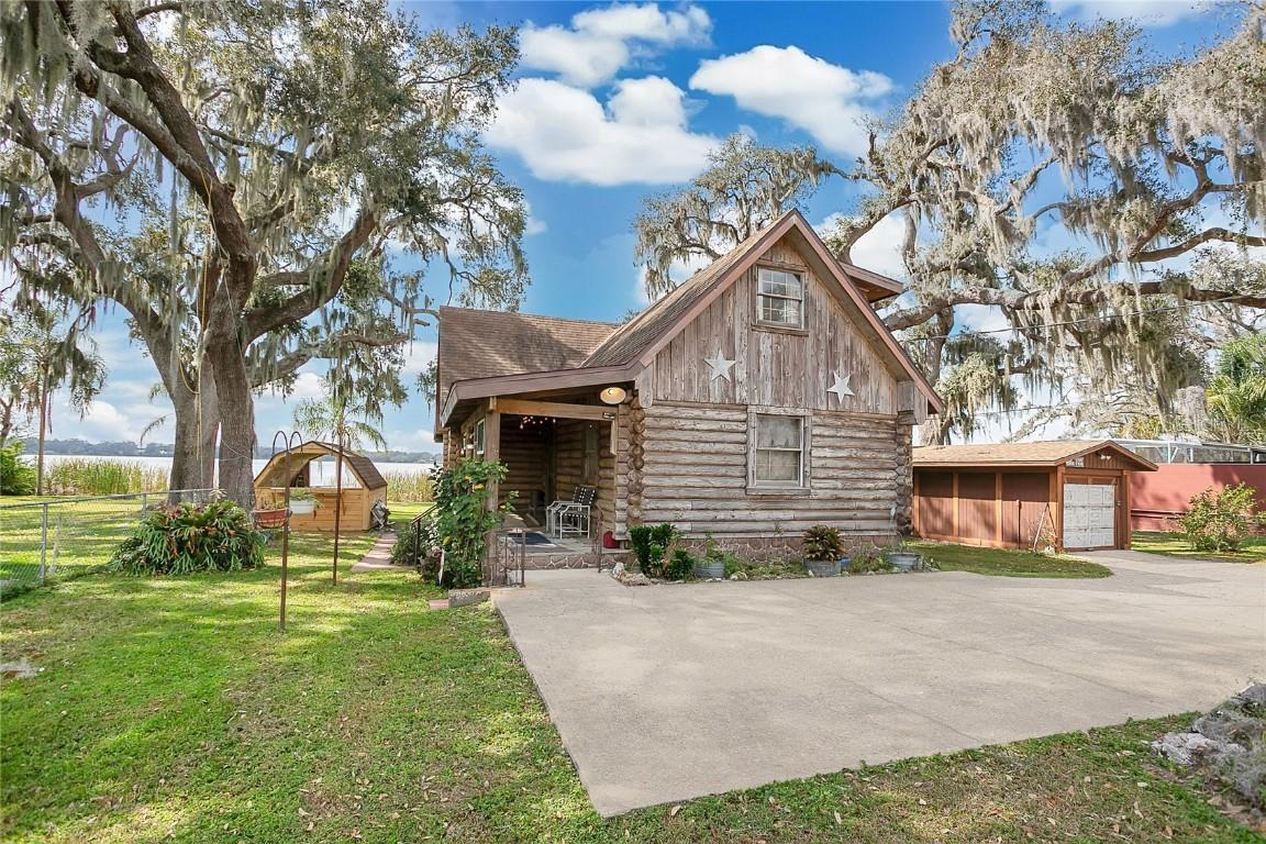 114 Tempsford Rd., Auburndale, FL 33823