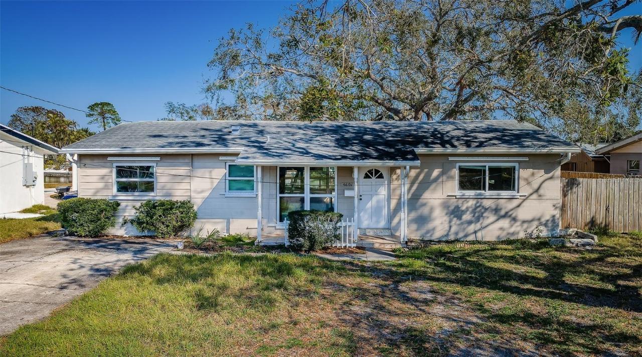 4601 Carson St., St Petersburg, FL 33703