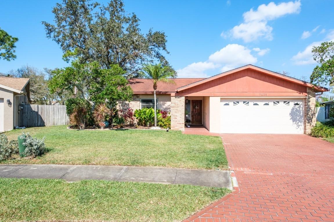 7425 118th Dr., Largo, FL 33773