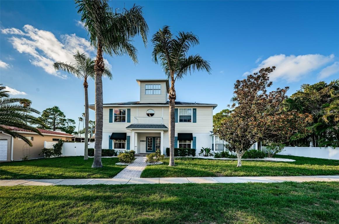 614 Maryland Ave., Crystal Beach, FL 34681