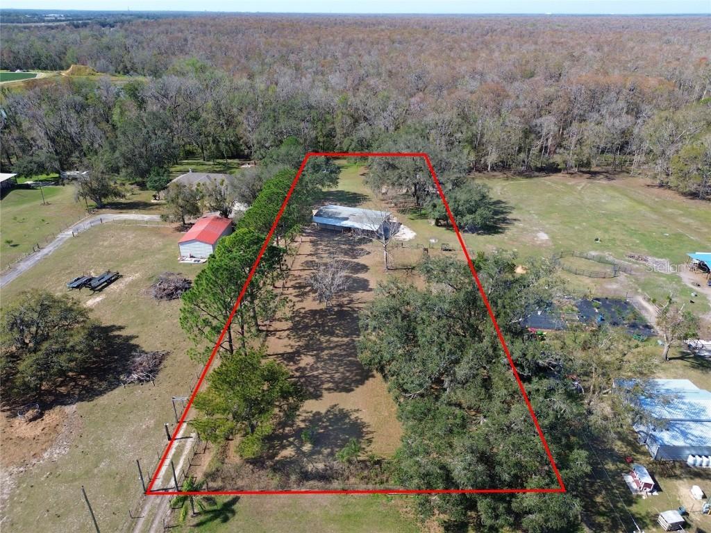 12001 Dozer Ln., Thonotosassa, FL 33592
