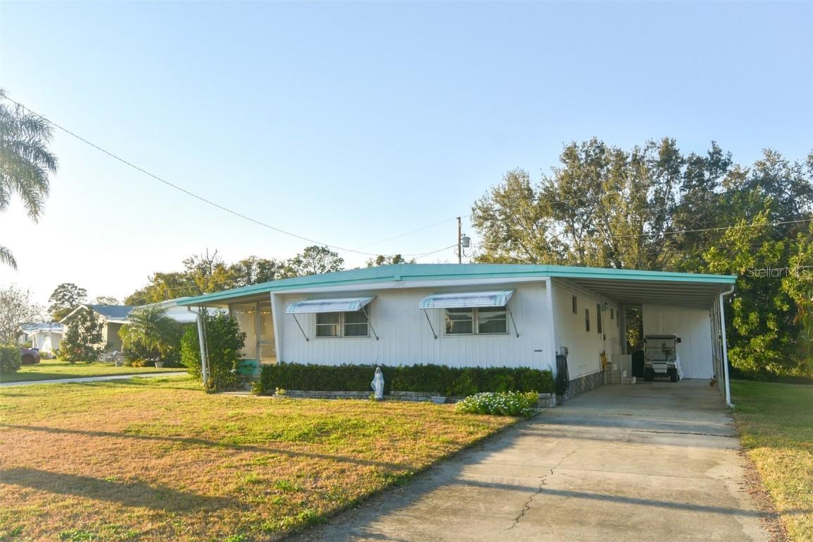 221 Philadelphia Blvd. #32, Palm Harbor, FL 34684