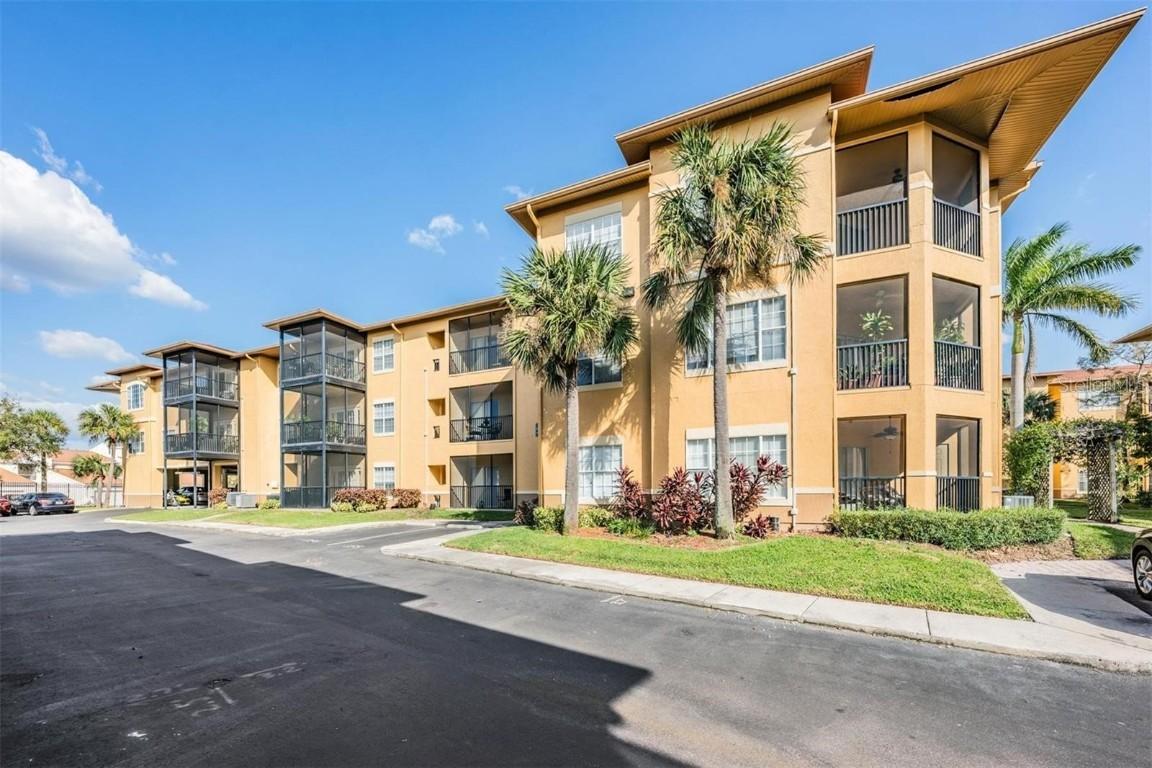 4323 Bayside Village Dr. #314, Tampa, FL 33615
