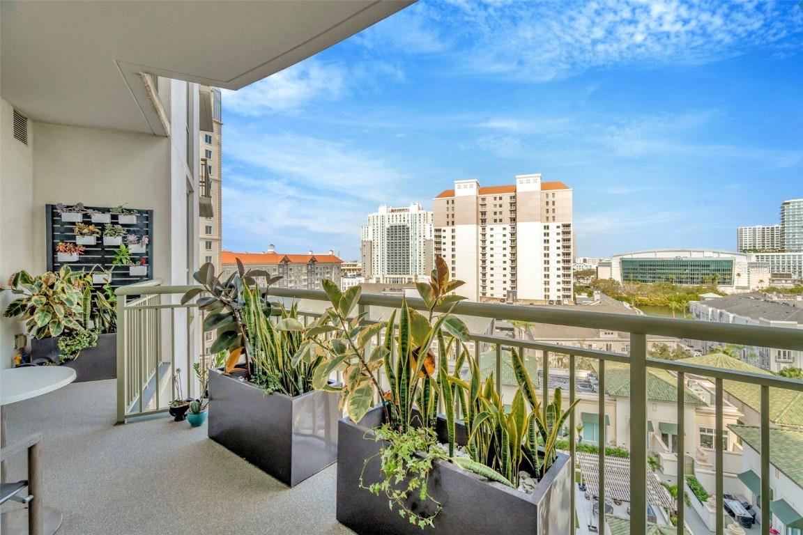 450 Knights Run Ave. #1005, Tampa, FL 33602
