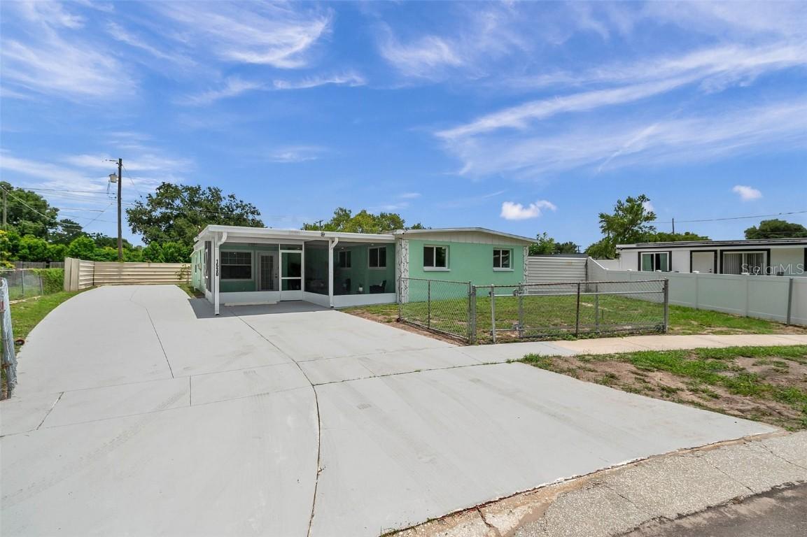 1530 Clair Mel Cir., Tampa, FL 33619
