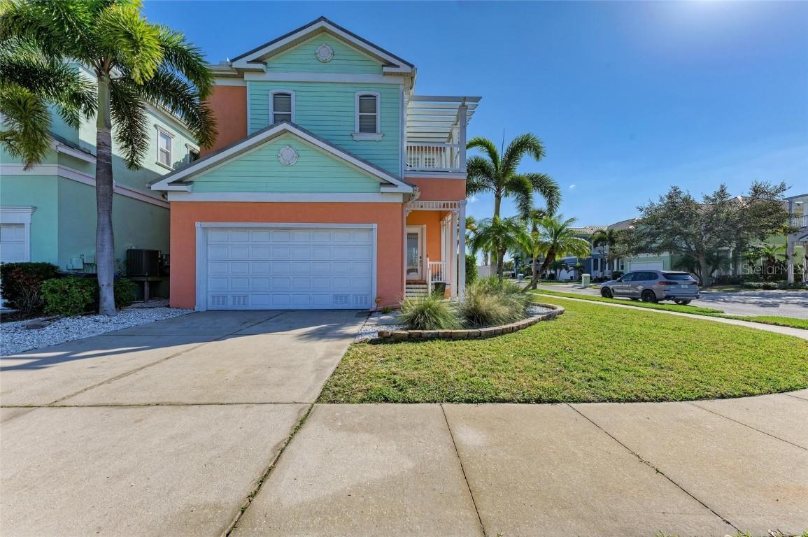 6571 Simone Shores Cir., Apollo Beach, FL 33572