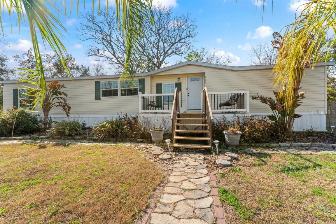 10186 Frierson Lake Dr., Hudson, FL 34669