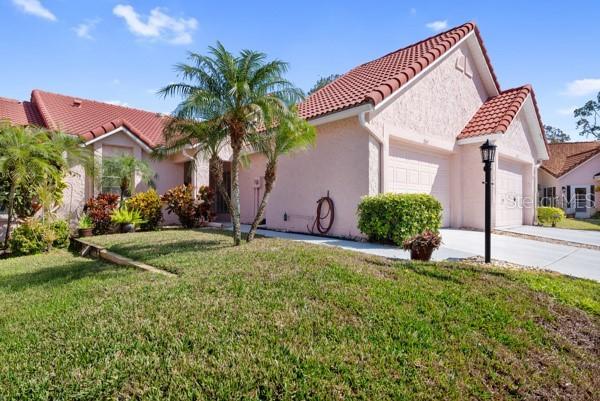 1157 Woodleaf Ct., Palm Harbor, FL 34684
