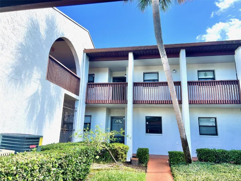 7623 Radcliffe Cir. #211A, Port Richey, FL 34668